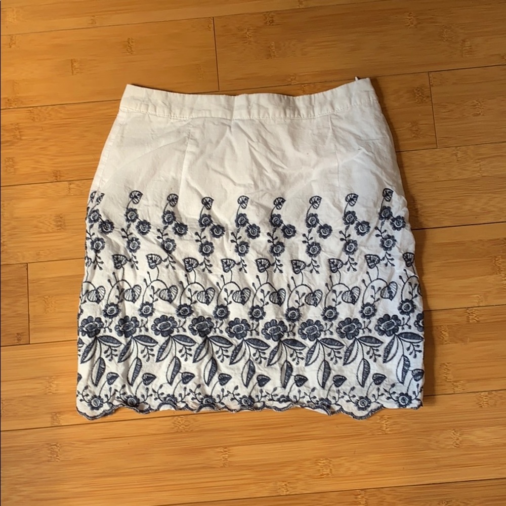 Charlotte Russe Skirt - Picture 2 of 5